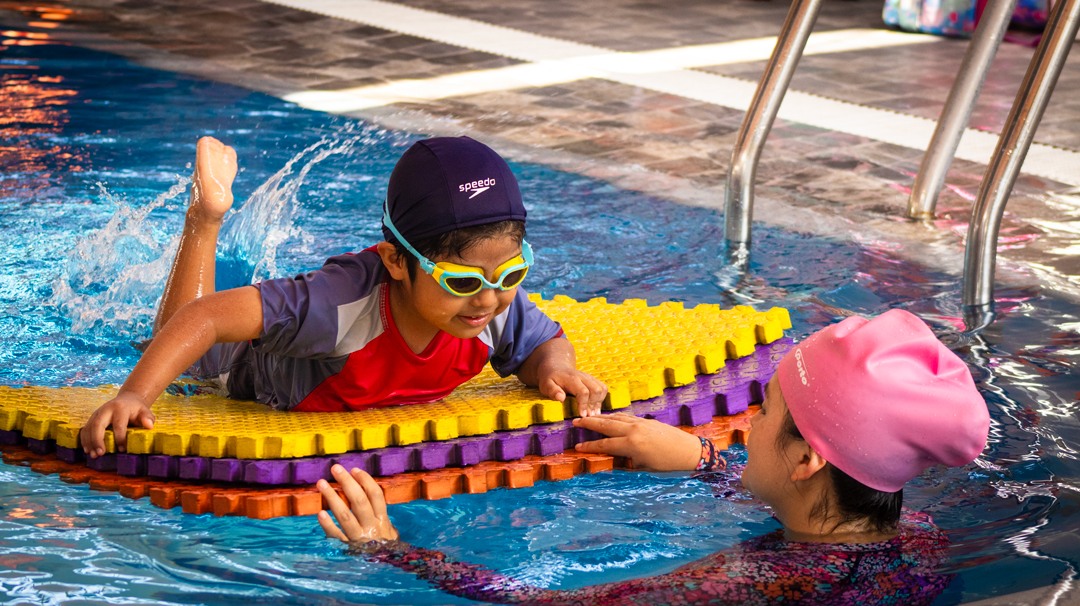 Natación